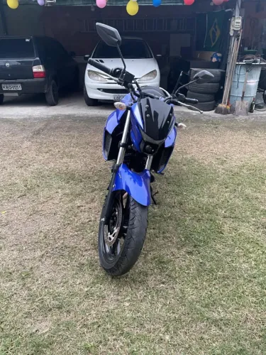 Fazer Fz25 2023 azul (250cc) quitada