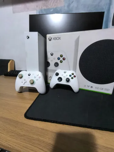 Xbox Series S 512GB + Controle Original + GameSir G7 SE + Caixa