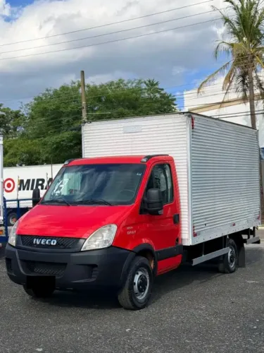 Iveco Daily Gran Furgone 35s14 3.0 16V Turbo Diesel Mec. E5 2013