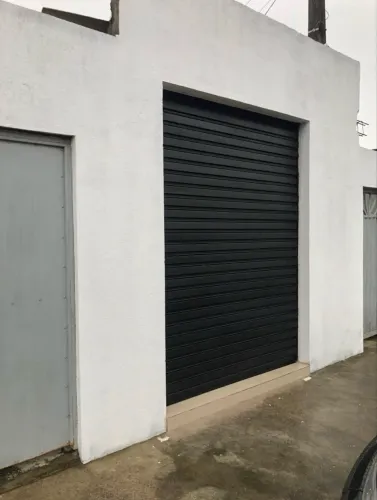 Alugo loja comercial em Praia Grande ( Ribeiropolis)