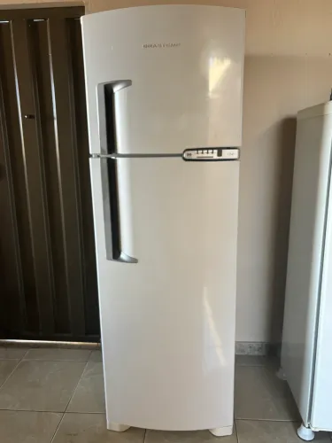 Geladeira Brastemp Clear Frost Free 