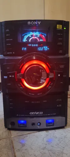 Peças do mini system Sony GTR88