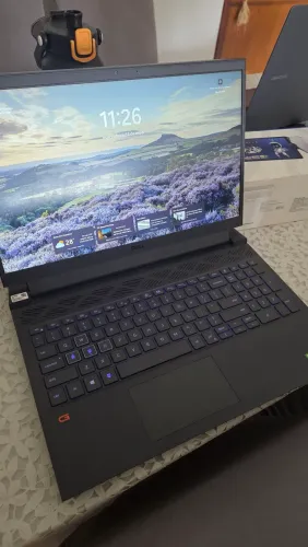 Dell g15, Ryzen 5, 16gb Ram, 512g ssd, RTX 3050 + mochila ( Pravender logo)