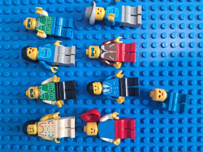 Lego antigo bonecos 8