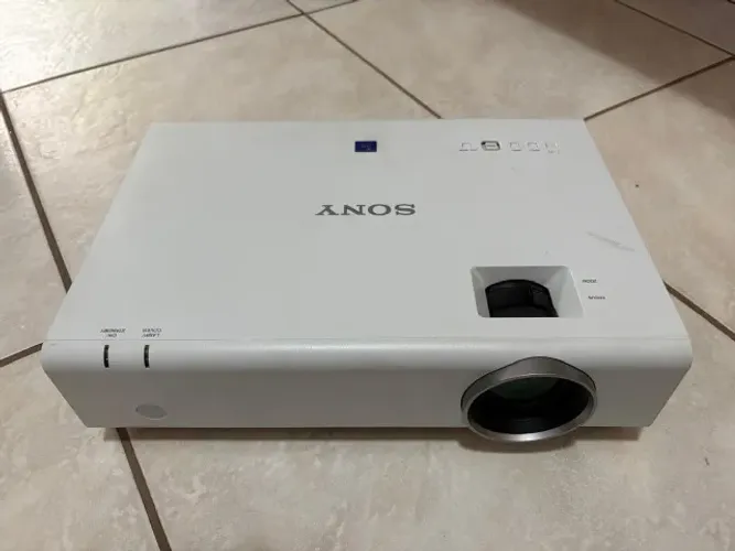 Projetor Sony VPL-EX246 Com Defeito (Leia o anuncio)