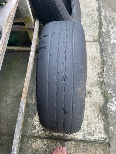 3 Pneus 235/75/15
