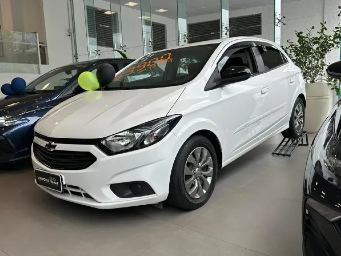 Chevrolet Onix JOY Hatch 1.0 8V Flex Mec. 4P 2021