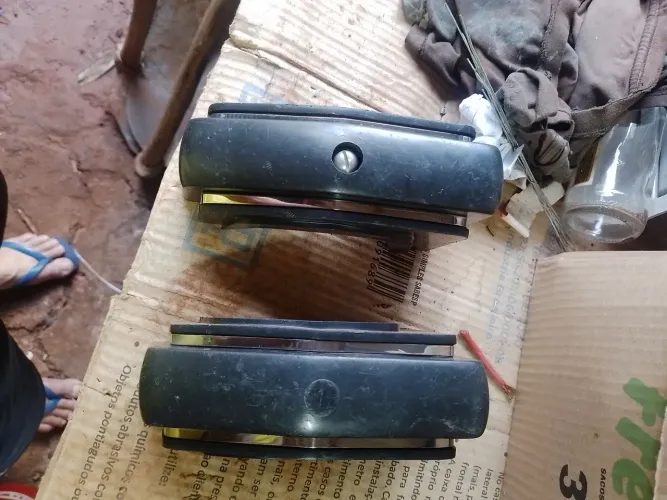 Batente de parachoque de corcel 2
