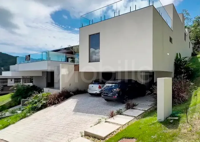 Casa de alto padrão no Condominio Bella Vista Balneário Camboriú.
