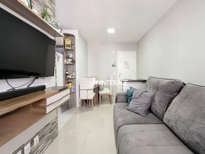 Apartamento com 2 dormitórios à venda, 49 m² por R$ 315.000,00 - Santa Felicidade - Curiti