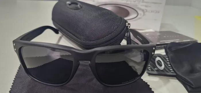 Oakley Holbrook Original - Prizm Polarized - Preto Fosco