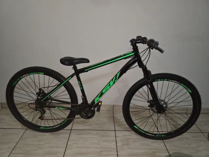 Bicicleta Alumínio Aro 29 Ksw 24v Freio Disco XIt Cor Preto/verde Tamanho Do Quadro 17