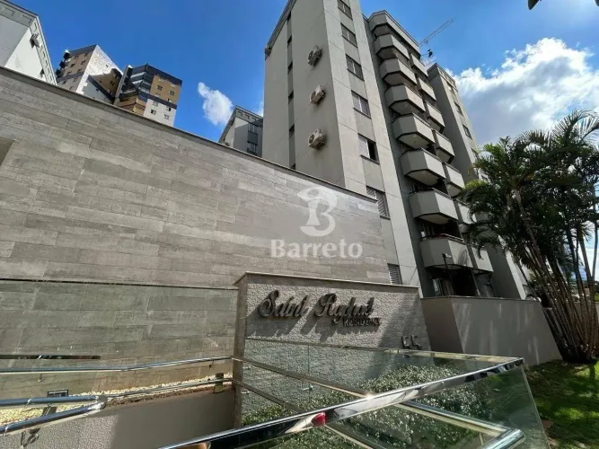 Apartamento com 3 dormitórios para alugar, 80 m² por R$ 2.000/mês - Residencial do Lago -