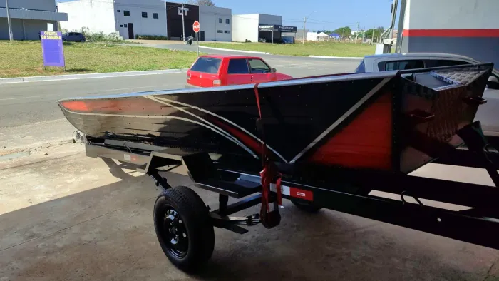 Canoa Bass nova de fábrica 13500.00 CANOA NOVA DIRETO DA FÁBRICA