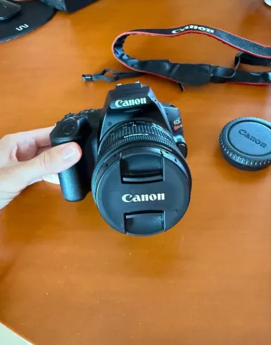 Canon EOS Rebel SL3 + Kit Completo