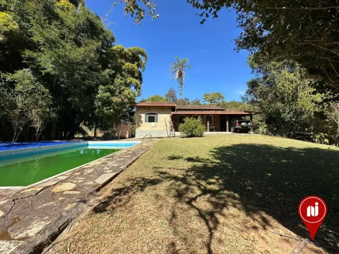 Sítio com 3 dormitórios à venda, 10600 m² por R$ 830.000,00 - Soares - Brumadinho/MG