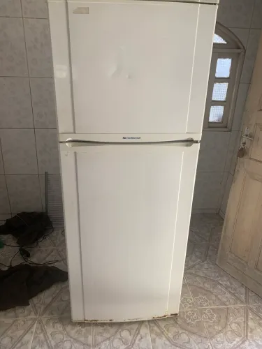 Geladeira duplex continental