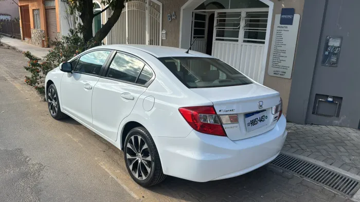 Honda Civic Sedan LXR 2.0 Flexone 16V Aut. 4P 2016