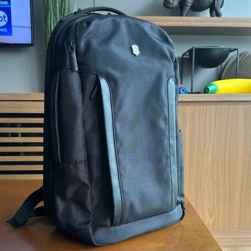 MOCHILA VICTORINOX ALTMONT PROFESSIONAL DELUXE PRETA