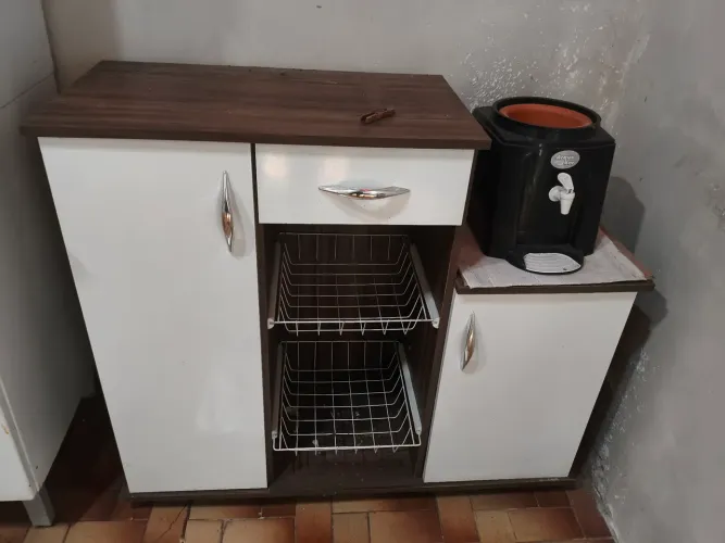 Fruteira com Espaço Para Galão de Água e Microondas - Diva New