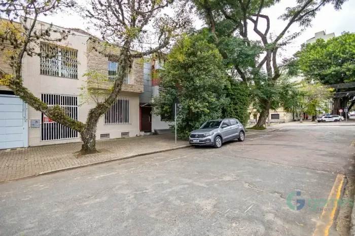 Casa para alugar com 215,00m² no Centro