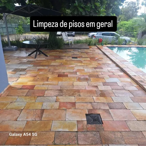 Pisos limpos  em geral
