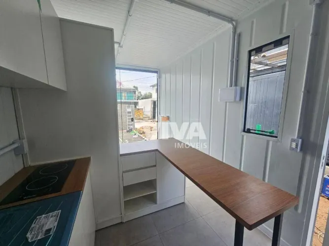 Kitnet com 1 dormitório para alugar, 12 m² por R$ 1.860,00/mês - Cidade Nova - Itajaí/SC