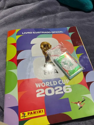 Album da copa 2026 43% completo