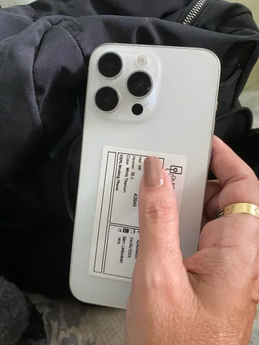 iPhone 15 PRO MAX 256gb Saúde 90%