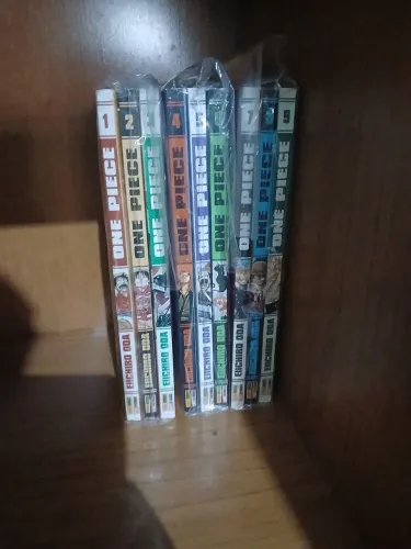 Mangas de one piece volume de 1 a 9 vendo todos juntos no kit de 3 ou avulsos