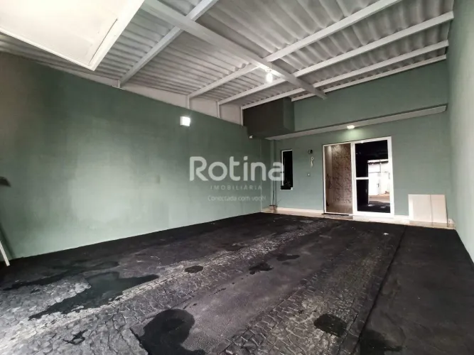 Casa para alugar, 2 quartos, Novo Mundo - Uberlândia/MG - Rotina Imobiliária
