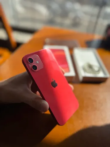 ? iPhone 12 Vermelho 64GB - Completo na Caixa - Muito conservado
