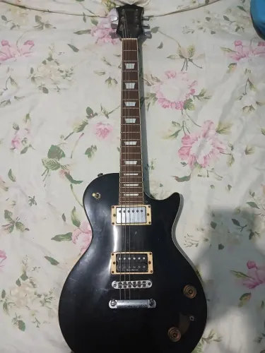 Guitarra Les Paul preta