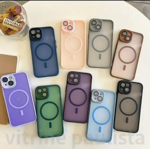 Capinhas para iPhone (11 ao 17 pro max)