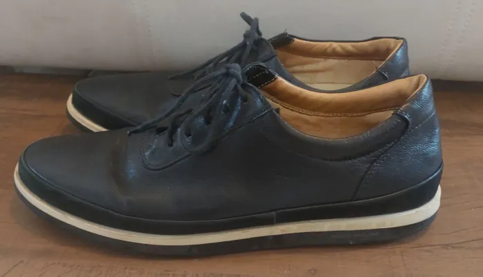 Sapato cns, casual/social/esporte masculino couro macio, tam 41