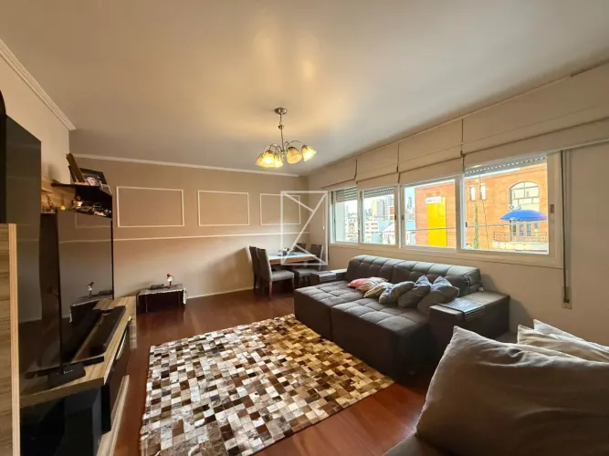 ED JOHANN STRAUSS Apartamento SEMI MOBILIADO (sai apenas camas, tvs, alguns eletros e iten