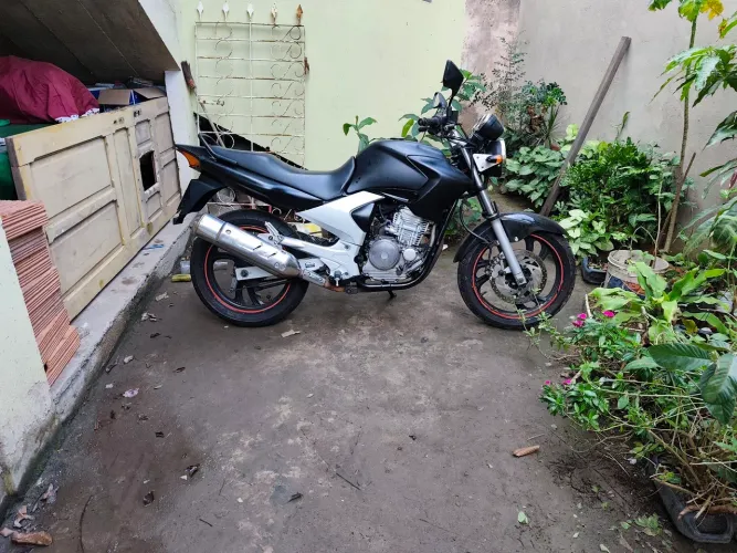 Yamaha ys250 fazer