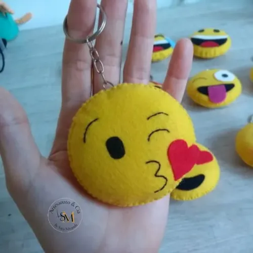Chaveiros Emoticons - Lembrancinha Emoji