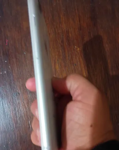 iPhone 8 plus 64g branco seminovo