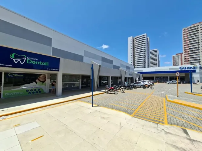 Loja para aluguel com 200 M² no bairro Presidente Kennedy - Fortaleza - CE.