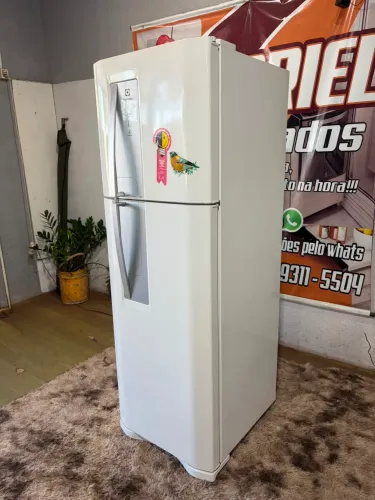 Geladeira Electrolux frost free ótima (entrego)