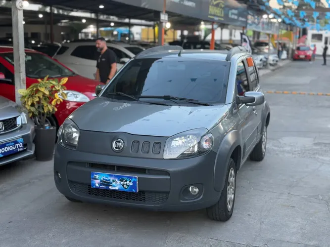 Fiat Uno WAY Celeb. 1.0 EVO Fire Flex 8V 5P 2013