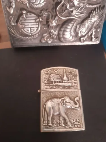 Esqueiro tipo zipo anos 80 em prata de lei