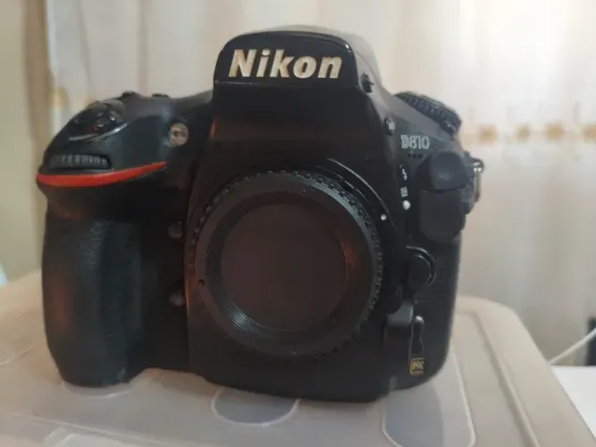 Nikon D810