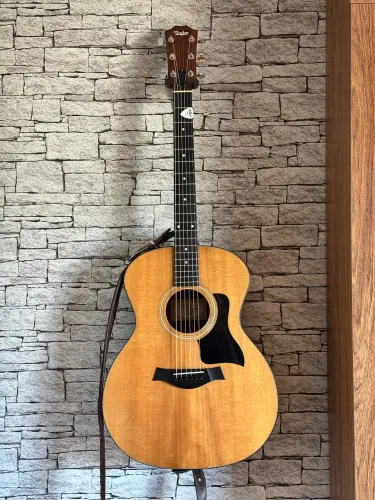 Violão Taylor 114e 