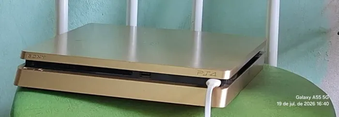 PS4 SLIM 1 TB