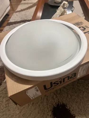 Lustre em vidro diâmetro 60 cm