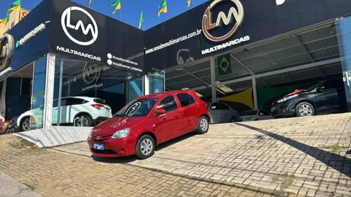 Toyota Etios X 1.3 Flex 16V 5P Mec. 2015