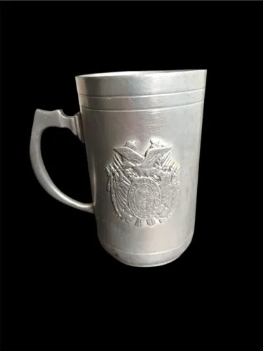 Rara Caneca de Estanho Vintage Legítima da Marca Boliviana Bopel, Genuine Pewter, Anos 70