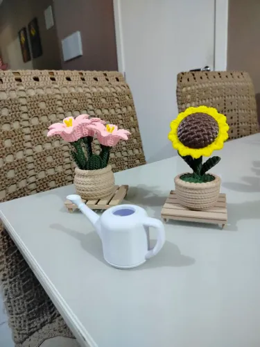 Mini flores em tricô para decoração